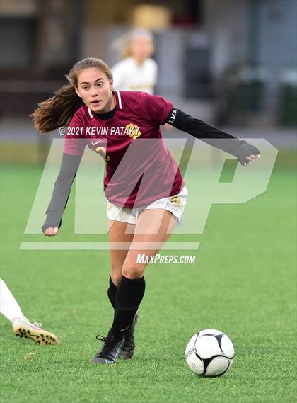 Thumbnail 2 in Simsbury vs. St. Joseph (CIAC Class L Final) photogallery.