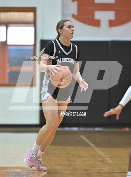 Thumbnail 3 in Vandegrift @ Hutto photogallery.