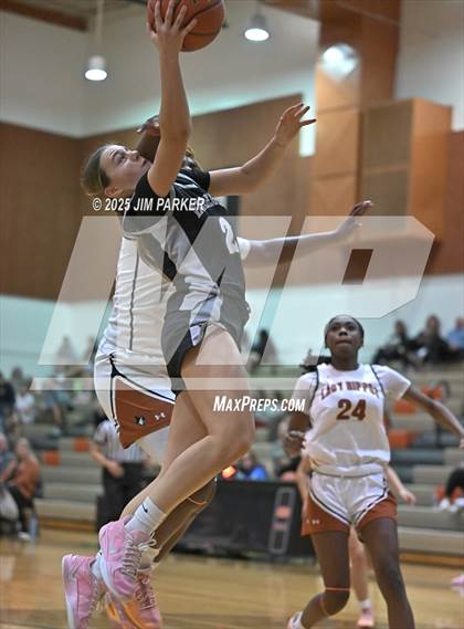 Thumbnail 1 in Vandegrift @ Hutto photogallery.