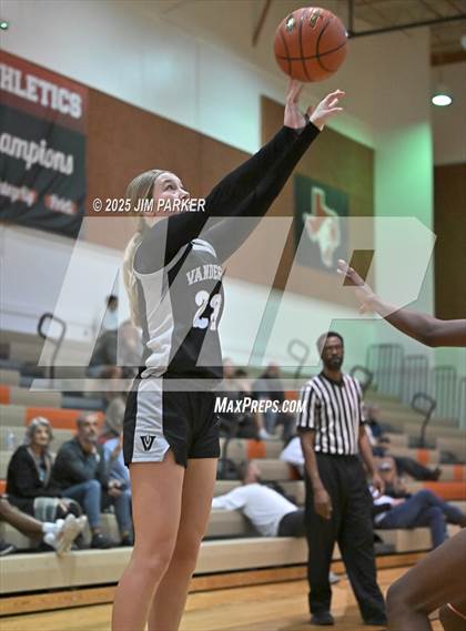 Thumbnail 2 in Vandegrift @ Hutto photogallery.