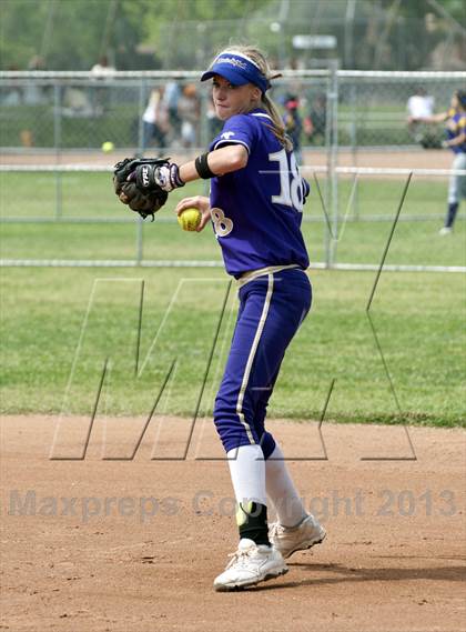 Thumbnail 1 in Valencia vs. Cienega photogallery.
