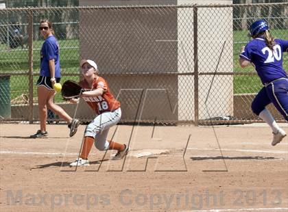 Thumbnail 2 in Valencia vs. Cienega photogallery.