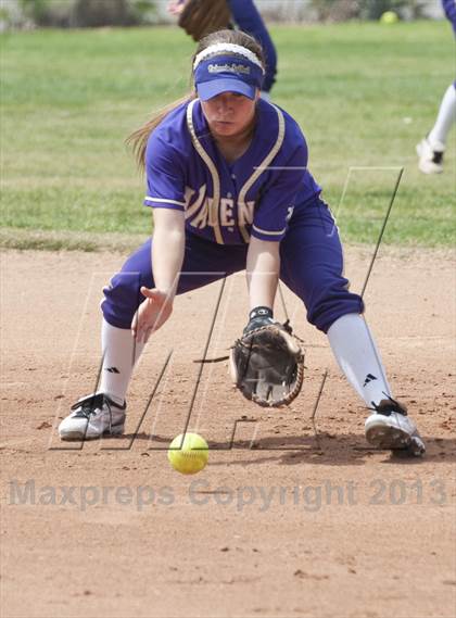Thumbnail 3 in Valencia vs. Cienega photogallery.