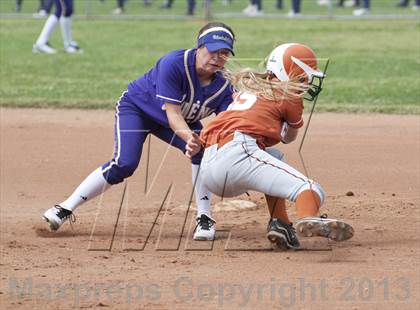 Thumbnail 2 in Valencia vs. Cienega photogallery.