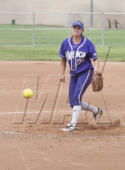 Thumbnail 3 in Valencia vs. Cienega photogallery.