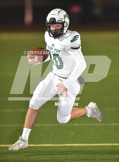 Thumbnail 2 in Valley View vs. Italy (UIL 2A Division 2 Region 1 Area) photogallery.