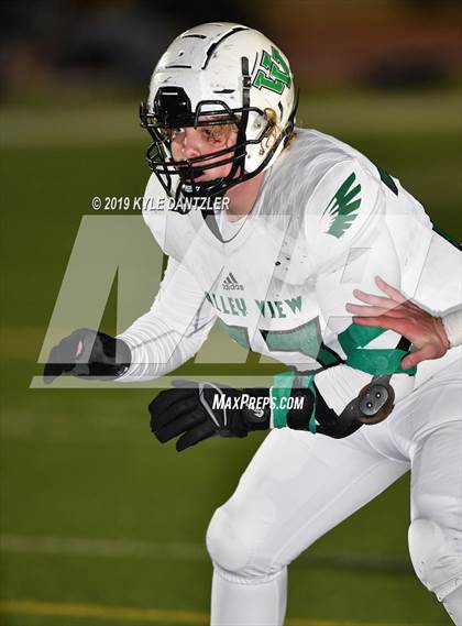 Thumbnail 3 in Valley View vs. Italy (UIL 2A Division 2 Region 1 Area) photogallery.