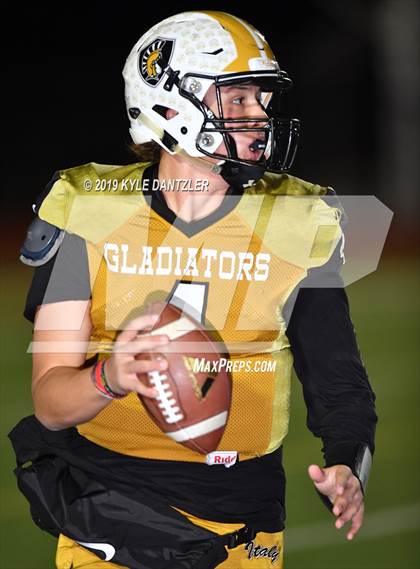 Thumbnail 1 in Valley View vs. Italy (UIL 2A Division 2 Region 1 Area) photogallery.