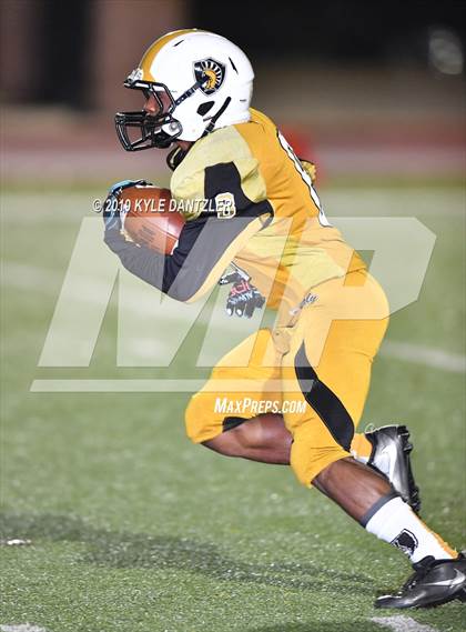 Thumbnail 2 in Valley View vs. Italy (UIL 2A Division 2 Region 1 Area) photogallery.