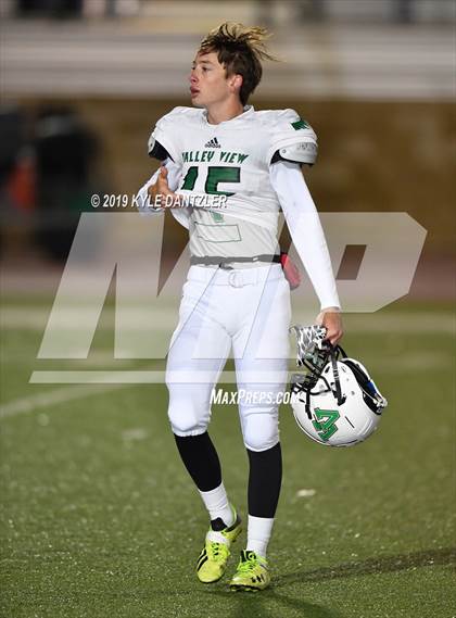 Thumbnail 3 in Valley View vs. Italy (UIL 2A Division 2 Region 1 Area) photogallery.