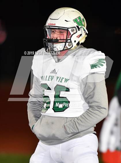 Thumbnail 2 in Valley View vs. Italy (UIL 2A Division 2 Region 1 Area) photogallery.