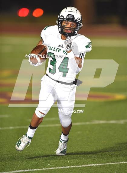 Thumbnail 1 in Valley View vs. Italy (UIL 2A Division 2 Region 1 Area) photogallery.