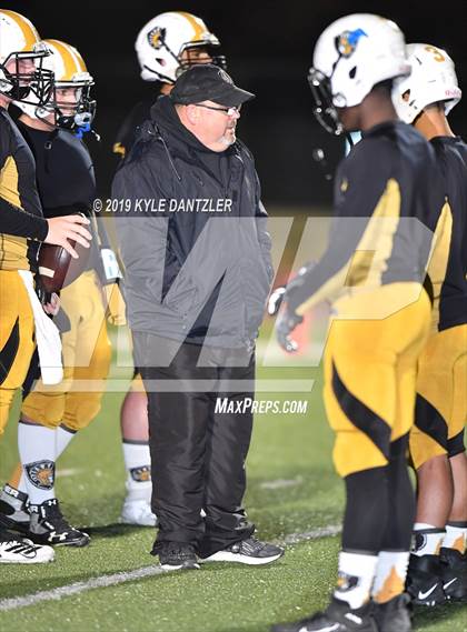 Thumbnail 1 in Valley View vs. Italy (UIL 2A Division 2 Region 1 Area) photogallery.