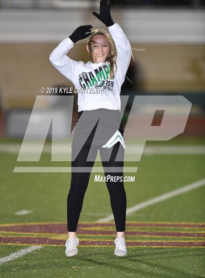Thumbnail 2 in Valley View vs. Italy (UIL 2A Division 2 Region 1 Area) photogallery.