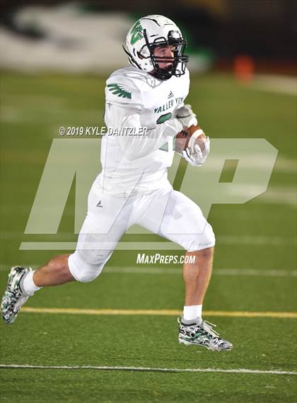 Thumbnail 2 in Valley View vs. Italy (UIL 2A Division 2 Region 1 Area) photogallery.