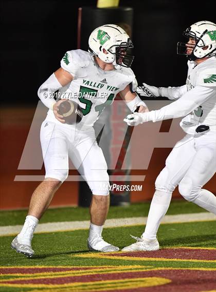 Thumbnail 2 in Valley View vs. Italy (UIL 2A Division 2 Region 1 Area) photogallery.