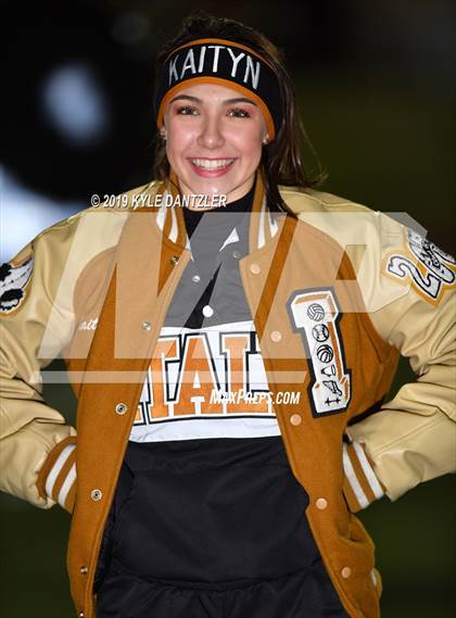 Thumbnail 1 in Valley View vs. Italy (UIL 2A Division 2 Region 1 Area) photogallery.