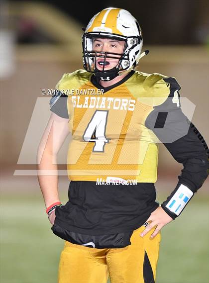 Thumbnail 2 in Valley View vs. Italy (UIL 2A Division 2 Region 1 Area) photogallery.