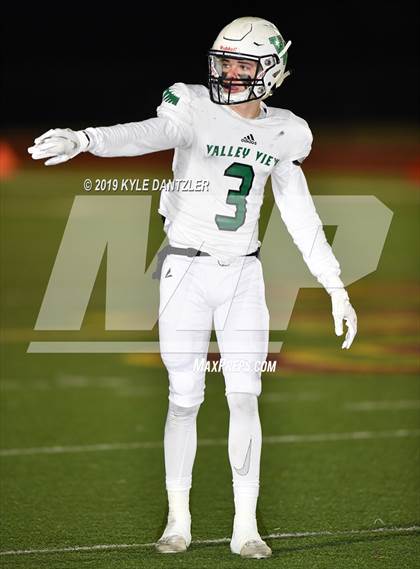 Thumbnail 3 in Valley View vs. Italy (UIL 2A Division 2 Region 1 Area) photogallery.