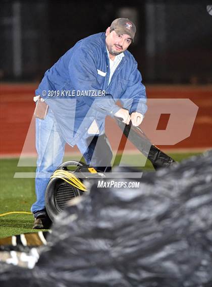 Thumbnail 3 in Valley View vs. Italy (UIL 2A Division 2 Region 1 Area) photogallery.