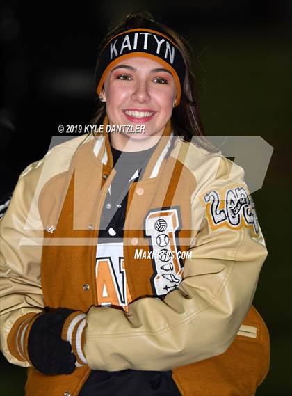 Thumbnail 3 in Valley View vs. Italy (UIL 2A Division 2 Region 1 Area) photogallery.