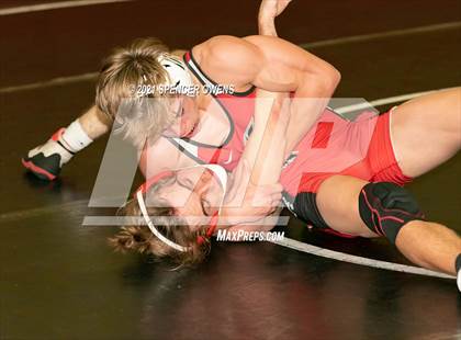 Thumbnail 1 in Elisibeth Barry Memorial Clash at the Creek photogallery.