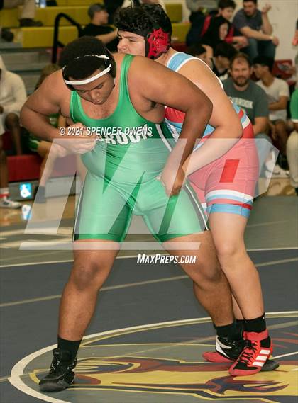 Thumbnail 1 in Elisibeth Barry Memorial Clash at the Creek photogallery.