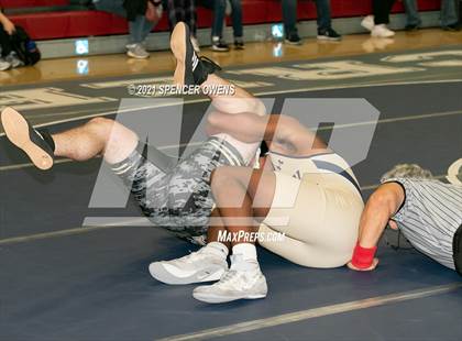 Thumbnail 1 in Elisibeth Barry Memorial Clash at the Creek photogallery.