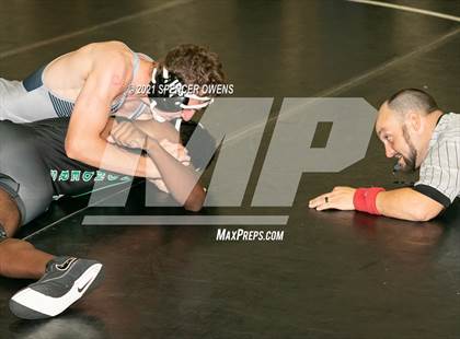 Thumbnail 3 in Elisibeth Barry Memorial Clash at the Creek photogallery.