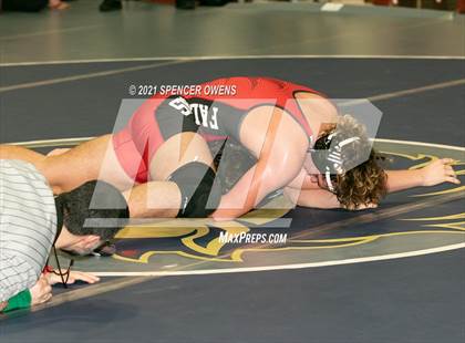 Thumbnail 1 in Elisibeth Barry Memorial Clash at the Creek photogallery.