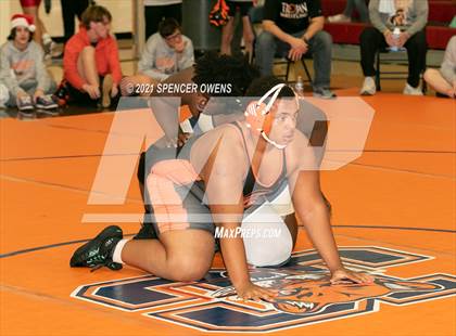 Thumbnail 3 in Elisibeth Barry Memorial Clash at the Creek photogallery.
