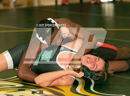 Thumbnail 1 in Elisibeth Barry Memorial Clash at the Creek photogallery.