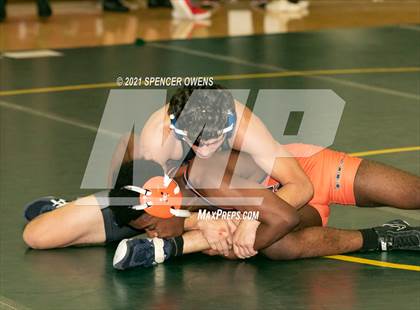 Thumbnail 3 in Elisibeth Barry Memorial Clash at the Creek photogallery.