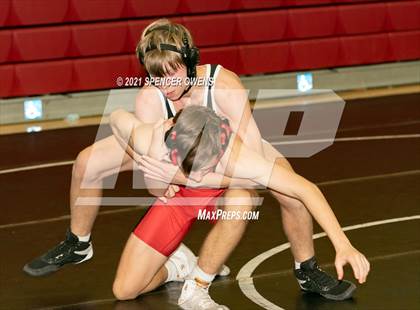 Thumbnail 1 in Elisibeth Barry Memorial Clash at the Creek photogallery.