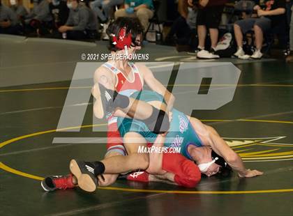 Thumbnail 2 in Elisibeth Barry Memorial Clash at the Creek photogallery.