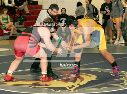 Thumbnail 3 in Elisibeth Barry Memorial Clash at the Creek photogallery.