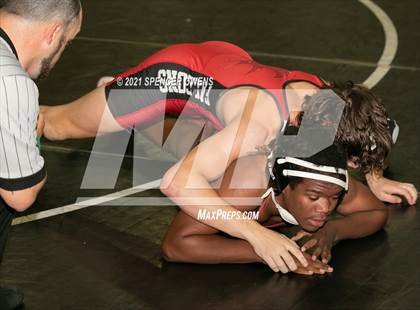 Thumbnail 2 in Elisibeth Barry Memorial Clash at the Creek photogallery.