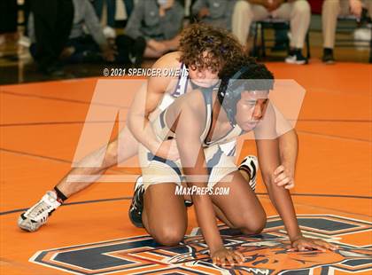 Thumbnail 3 in Elisibeth Barry Memorial Clash at the Creek photogallery.