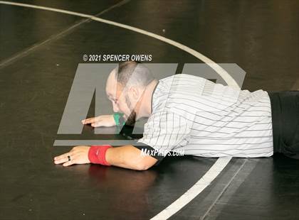 Thumbnail 1 in Elisibeth Barry Memorial Clash at the Creek photogallery.