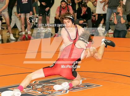 Thumbnail 2 in Elisibeth Barry Memorial Clash at the Creek photogallery.