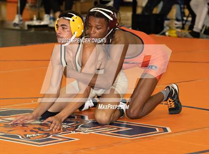 Thumbnail 3 in Elisibeth Barry Memorial Clash at the Creek photogallery.