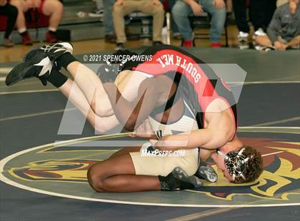 Thumbnail 3 in Elisibeth Barry Memorial Clash at the Creek photogallery.