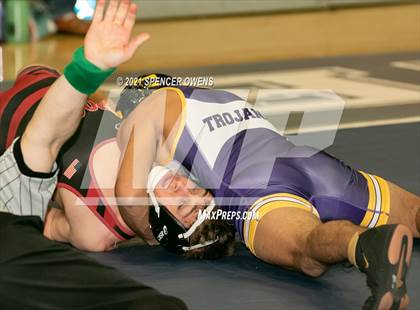 Thumbnail 3 in Elisibeth Barry Memorial Clash at the Creek photogallery.