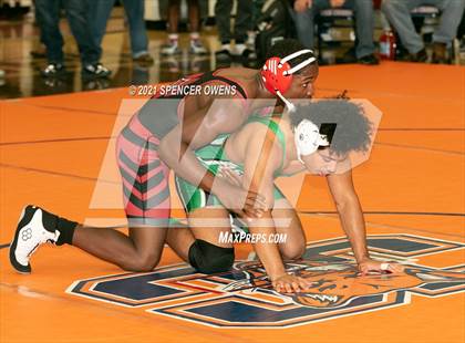 Thumbnail 2 in Elisibeth Barry Memorial Clash at the Creek photogallery.