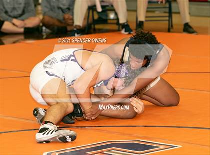 Thumbnail 1 in Elisibeth Barry Memorial Clash at the Creek photogallery.