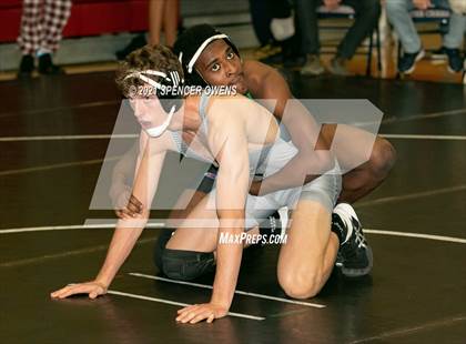 Thumbnail 2 in Elisibeth Barry Memorial Clash at the Creek photogallery.