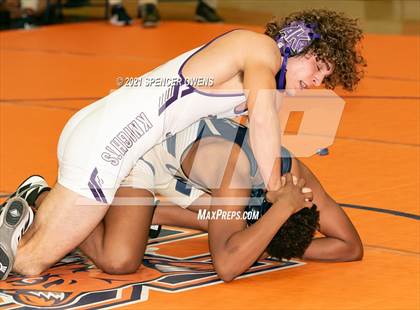 Thumbnail 2 in Elisibeth Barry Memorial Clash at the Creek photogallery.