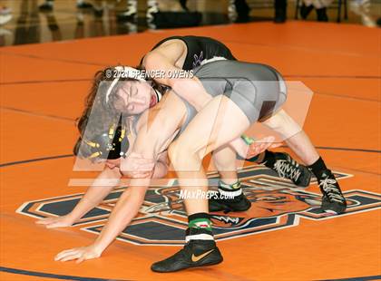 Thumbnail 2 in Elisibeth Barry Memorial Clash at the Creek photogallery.