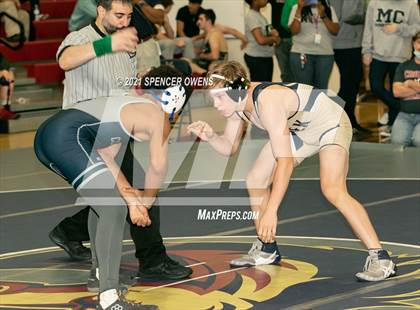 Thumbnail 1 in Elisibeth Barry Memorial Clash at the Creek photogallery.