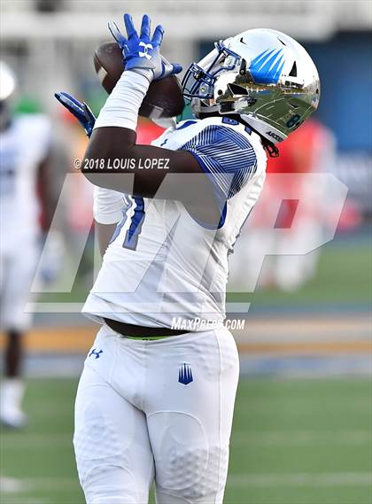 Thumbnail 3 in IMG Academy @ Mater Dei photogallery.